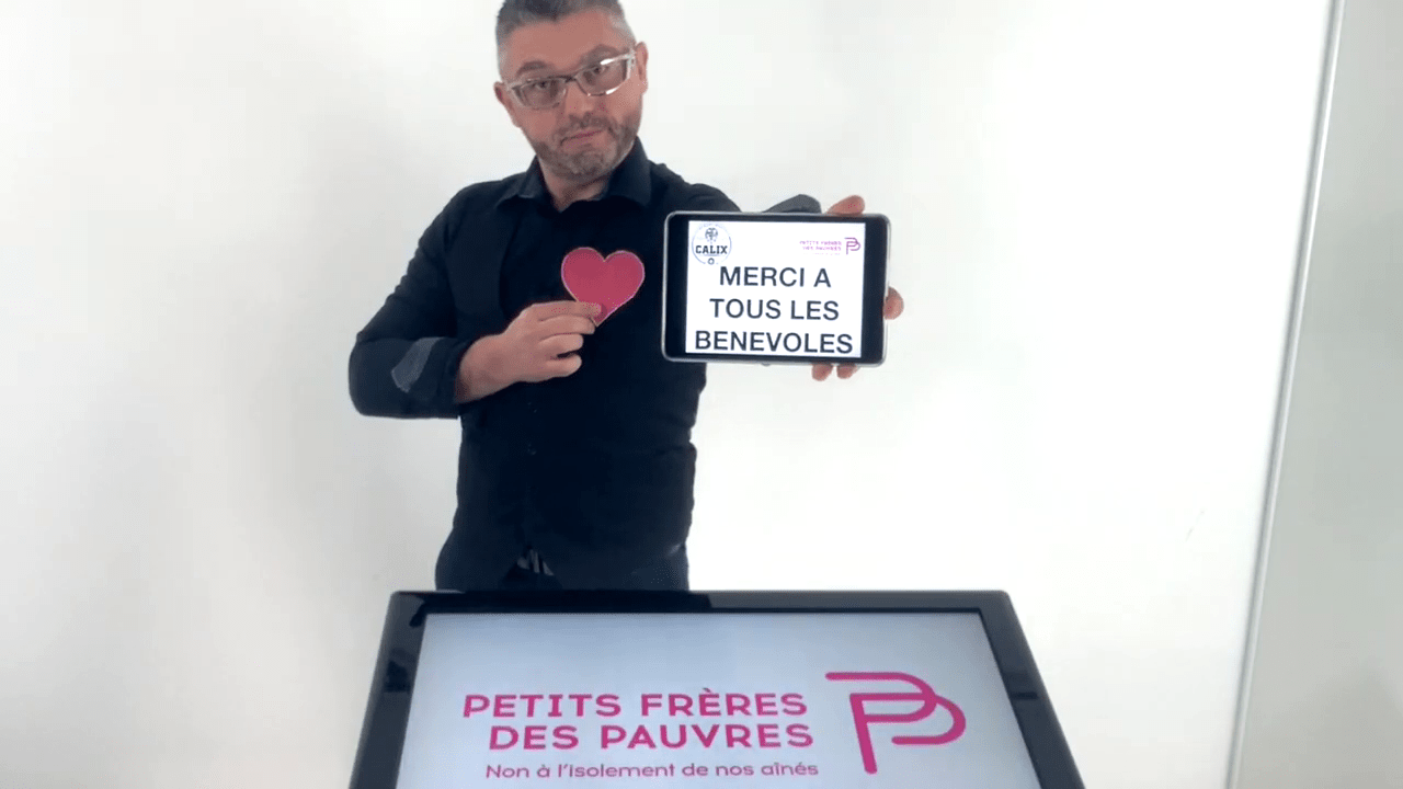 magie pour association petits frères des pauvres
